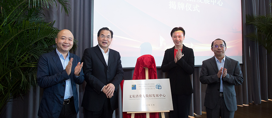 �����׽��й����ѳ��з�չ��̳