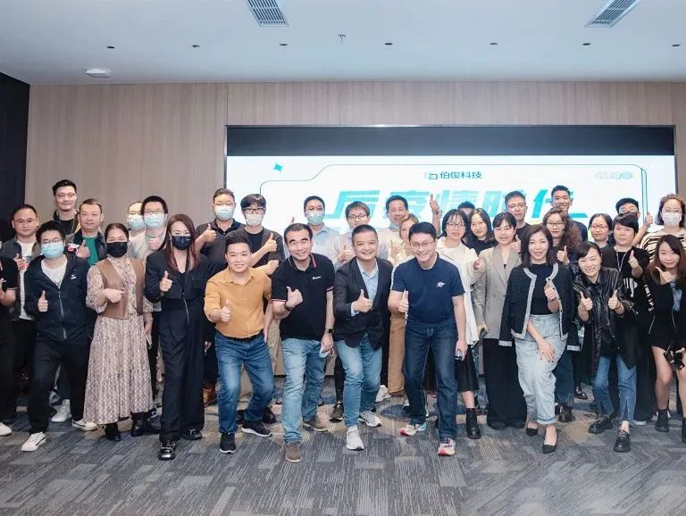 ������ʱ����Ѱ�Ҳ�ȷ���м�ֱ��حGOPAYǮ���ٷ���վ�Ƽ�����˽����Բ����Ļ